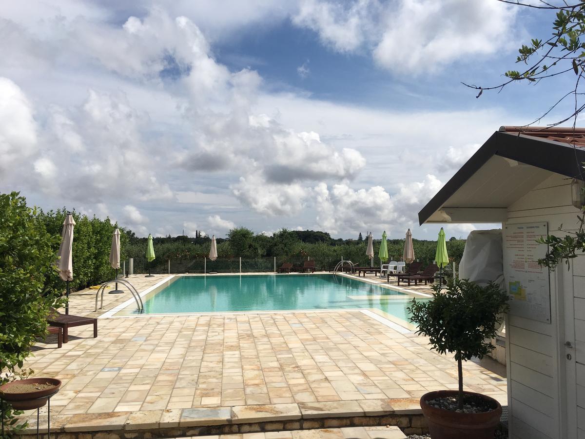 Lamia Bianca Country house *